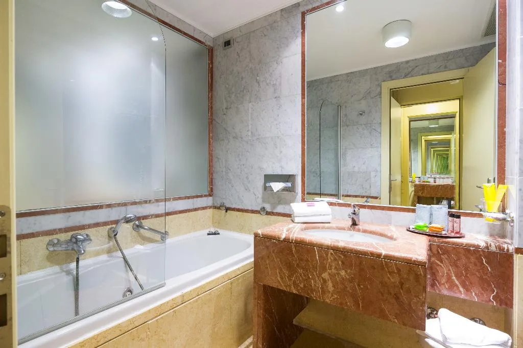 DOUBLE DELUXE Room, Carrobbio, Milan