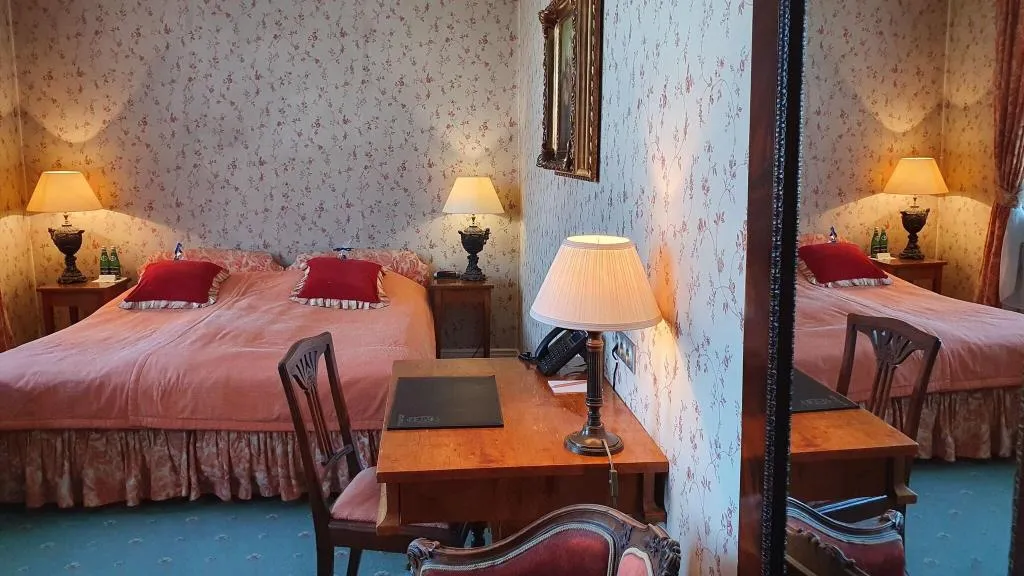 Room, Podewils Old Town Gdansk, Gdansk