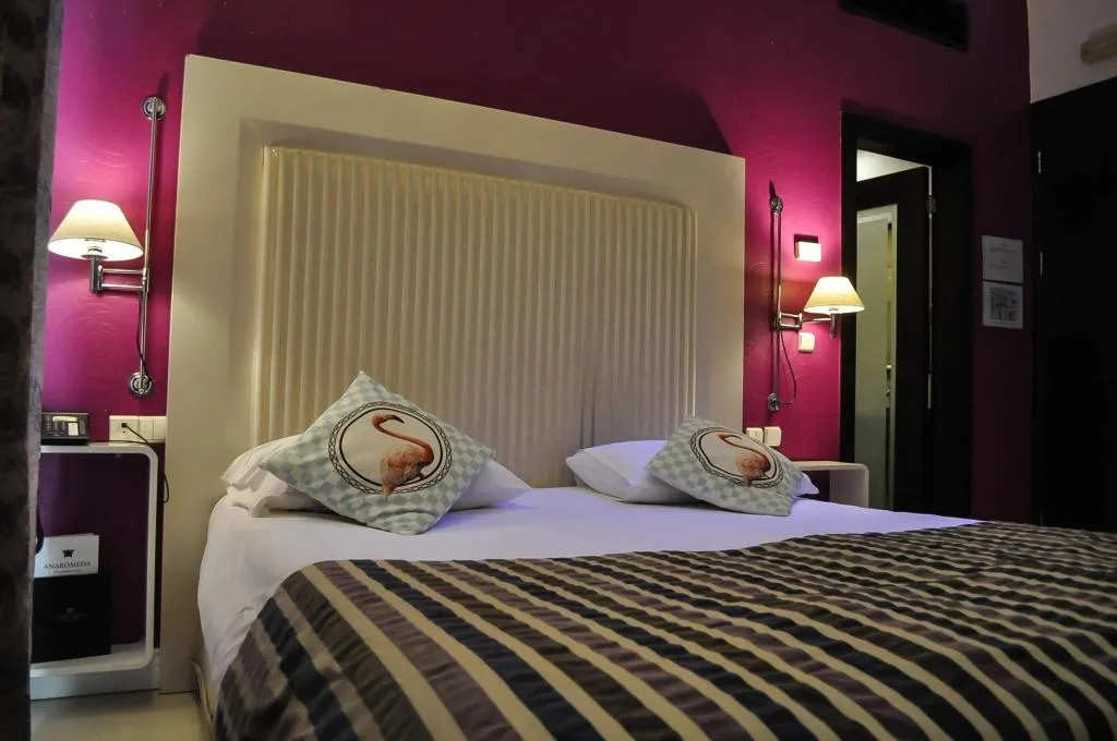 Room, Andromeda, Halkidiki