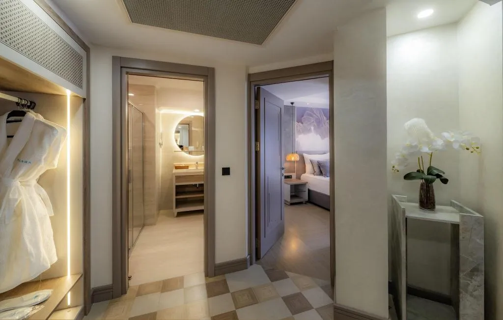 Room, Samara, Bodrum