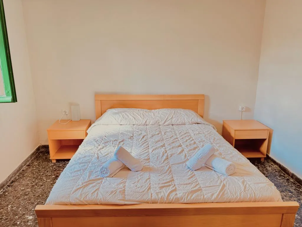HOUSE THREE BEDROOMS Room, Domenica Apartments, Crete