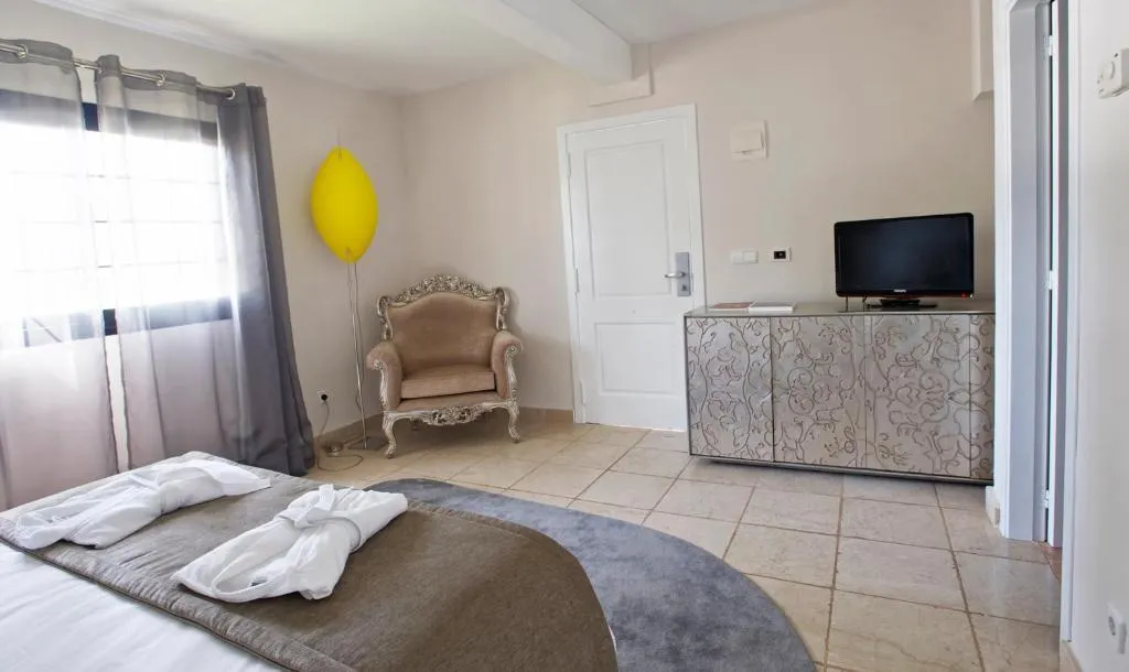 DOUBLE SINGLE USE DELUXE Room, Agroturismo Sa Talaia Adults only, Ibiza