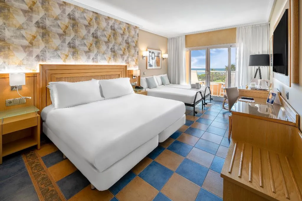 FAMILY ROOM STANDARD Room, Elba Sara Beach & Golf Resort, Fuerteventura