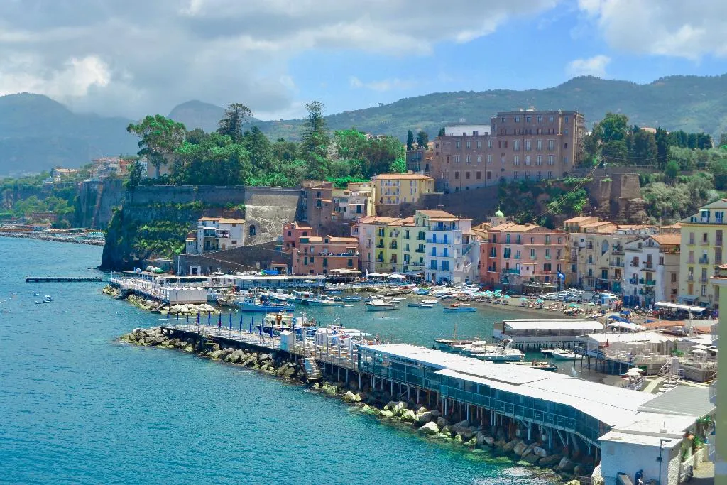 General view, Hotel Admiral, Naples