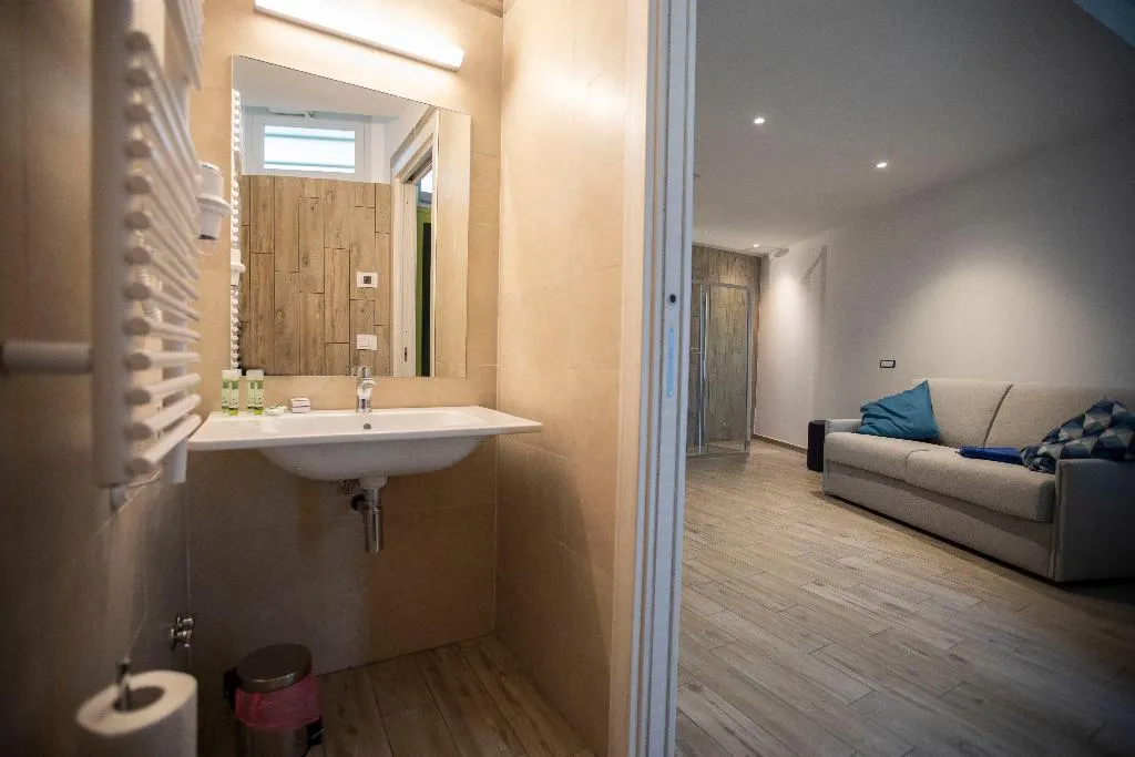 JUNIOR SUITE STANDARD Room, Vesuvio Inn Bed & Wine Experience, Naples
