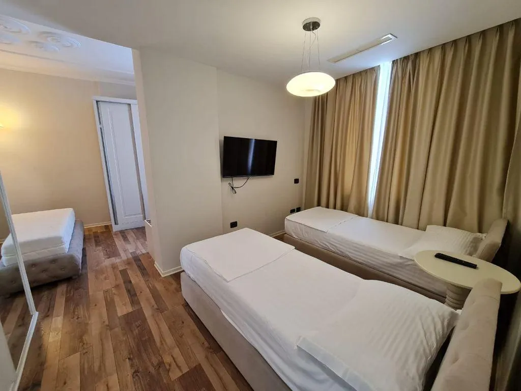 FAMILY ROOM STANDARD Room, Hotel Regina City, Kavaje