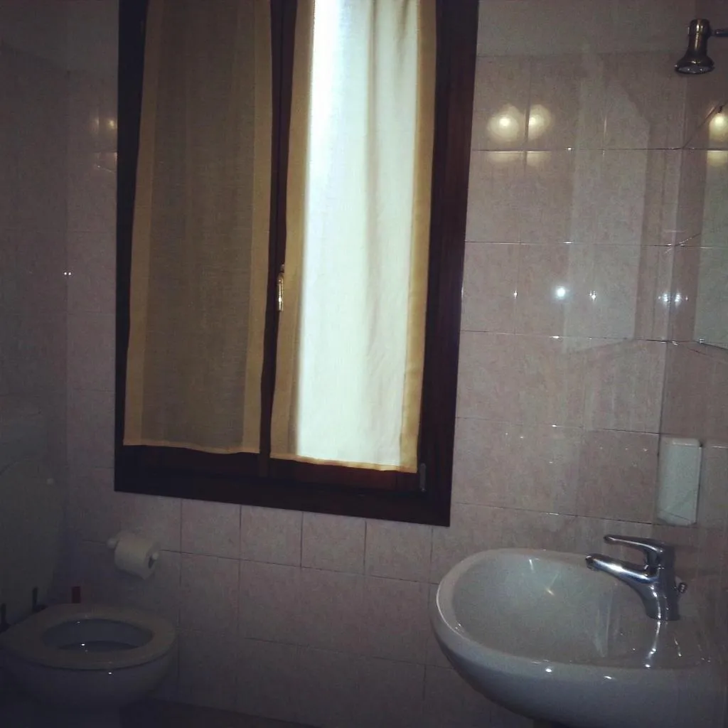 Room, Nuova Locanda Belvedere, Venice