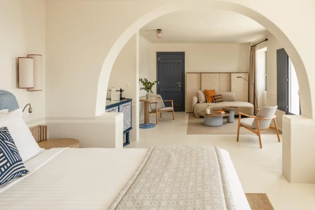 SUITE HONEYMOON Room, Homeric Poems, Santorini