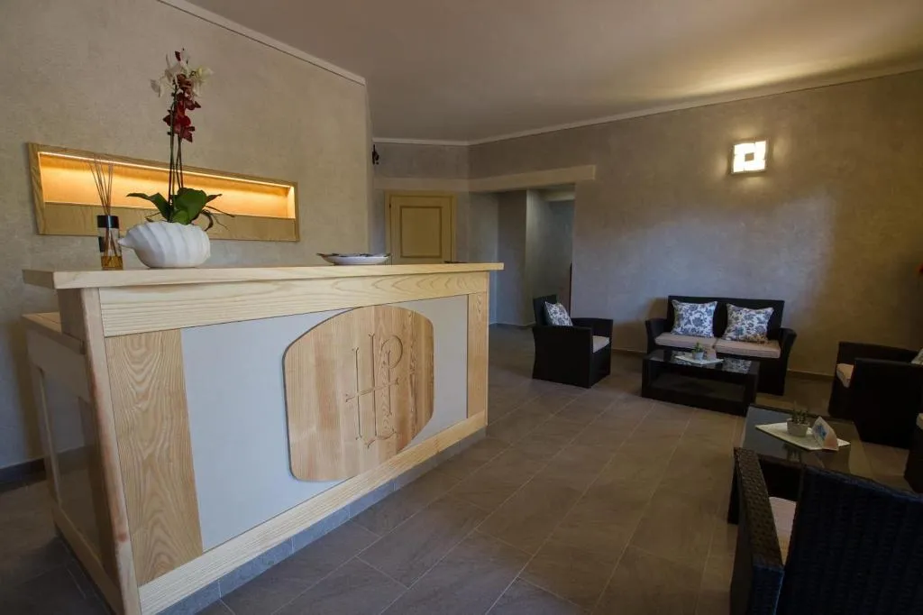 Lobby, Hotel Lu Pitrali, Olbia