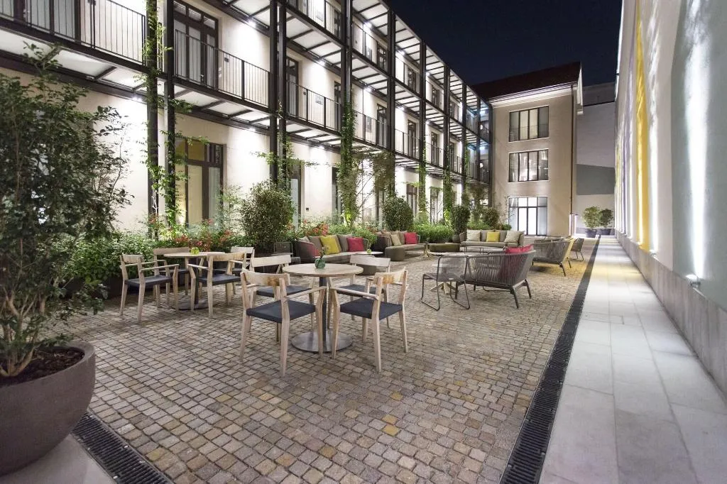 General view, Savona 18 Suites, Milan