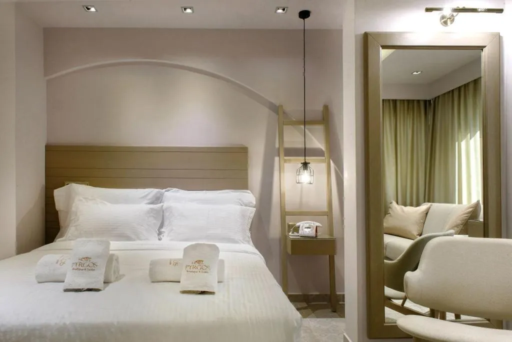 Room, Hotel Pyrgos Boutique & Suites, Thessaloniki