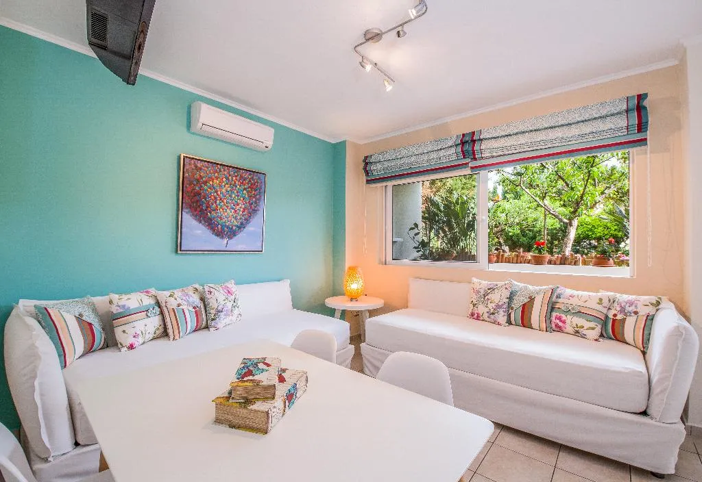 FAMILY ROOM STANDARD Room, Stamatakis Boutique Studios, Crete