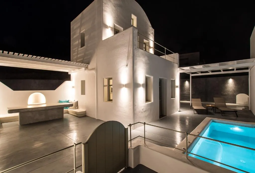 Pool, Cape 9, Santorini