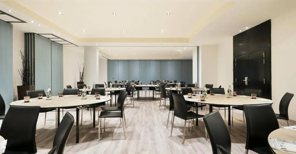 Conferences, Hotel Barcelona Condal Mar Affiliated by Meliá, Barcelona