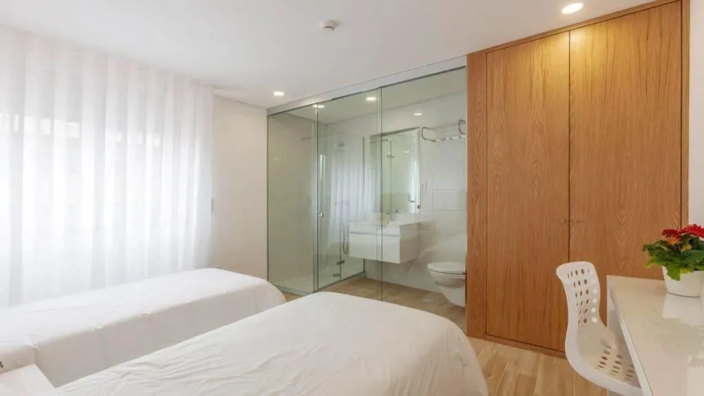 Room, Central Suites, Porto