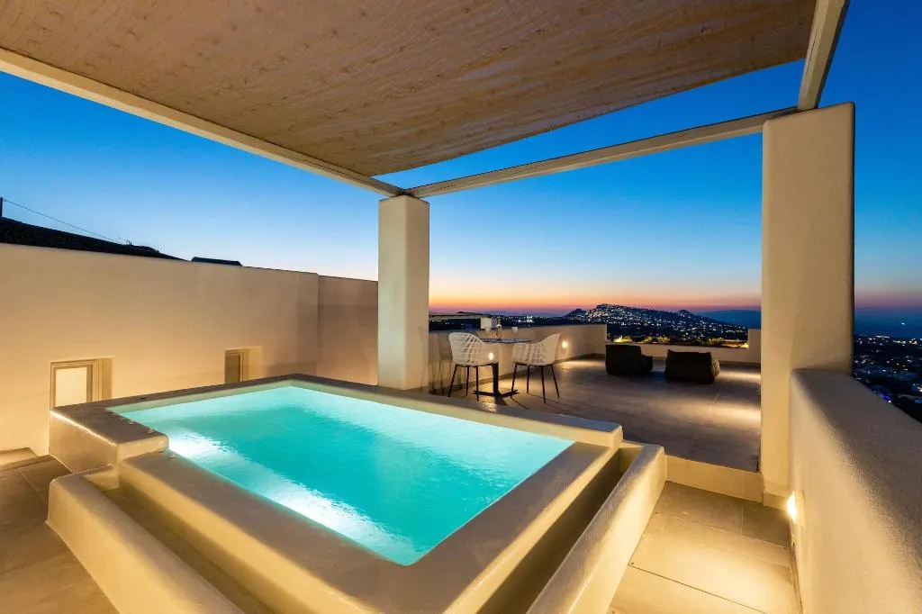 General view, Serapias Suites, Santorini