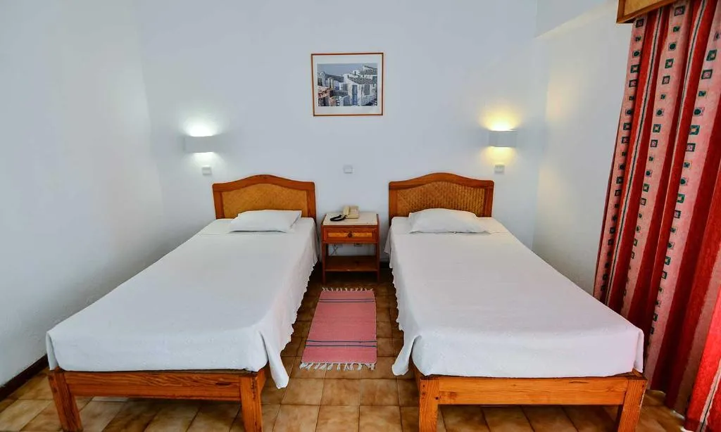 APARTMENT ONE BEDROOM Room, Clube Praia da Rocha, Algarve