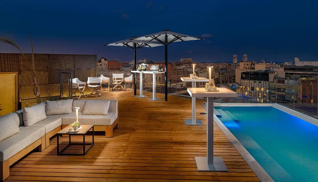 Pool, The One Barcelona, Barcelona