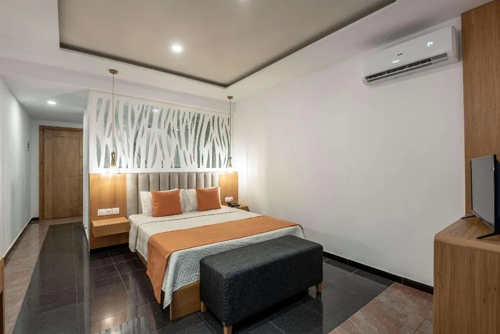 Room, Mediterraneo Hotel, Crete