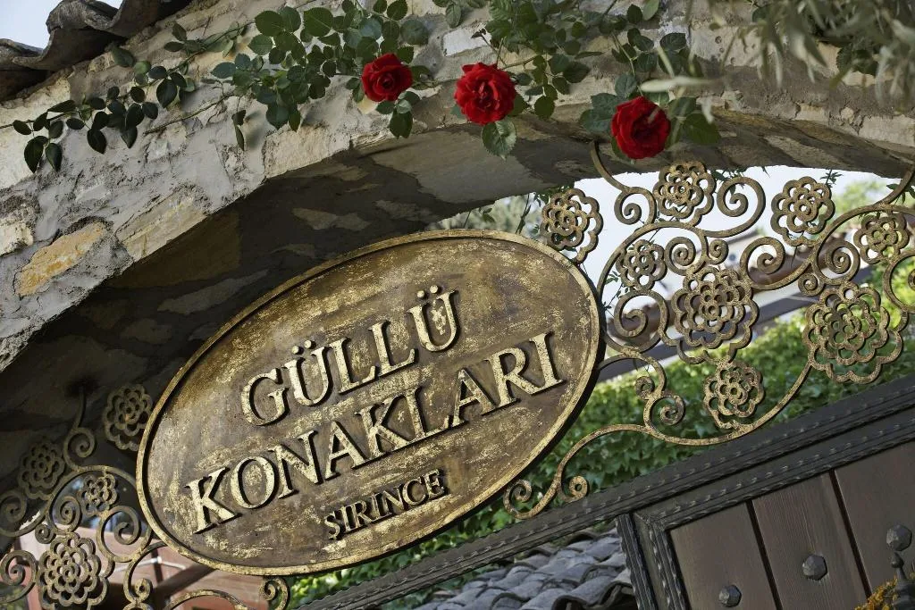 General view, Gullu Konaklari, Izmir