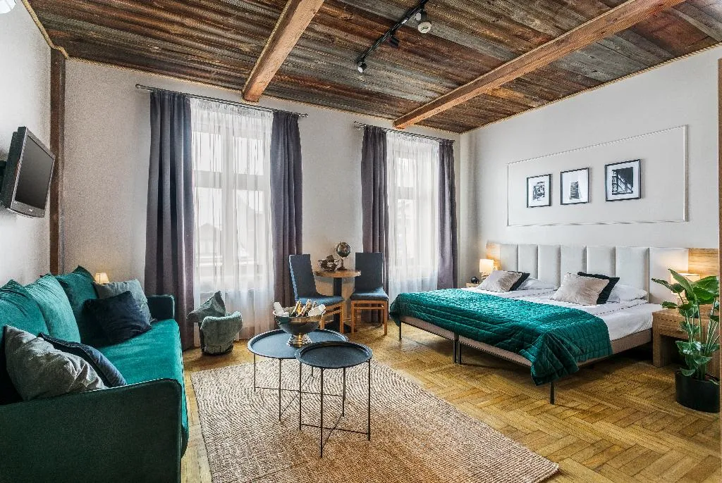 Double or Twin SUPERIOR Room, Pergamin Aparthotel, Krakow