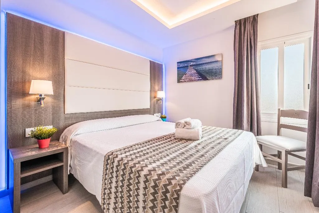 APARTMENT ONE BEDROOM Room, Playa Ferrera, Majorca