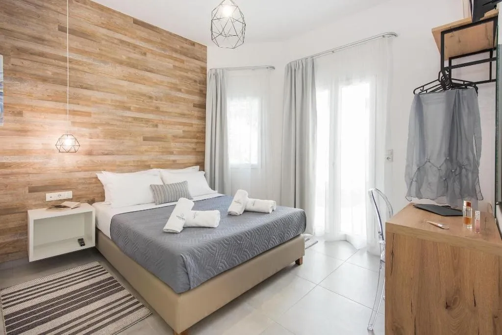 Room, Ria, Crete