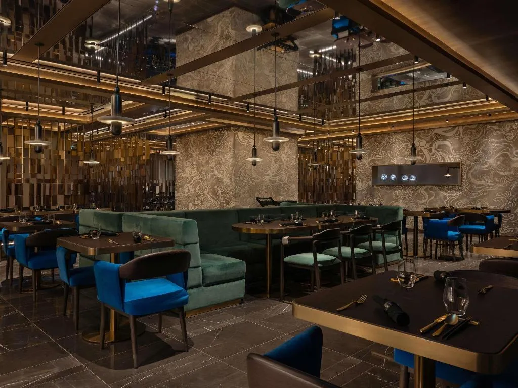 Restaurant, SO/ Uptown Dubai, Dubai