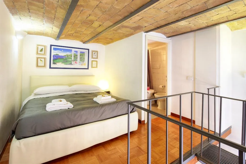 APARTMENT CAPACITY 2 Room, Residence Maximus, Rome