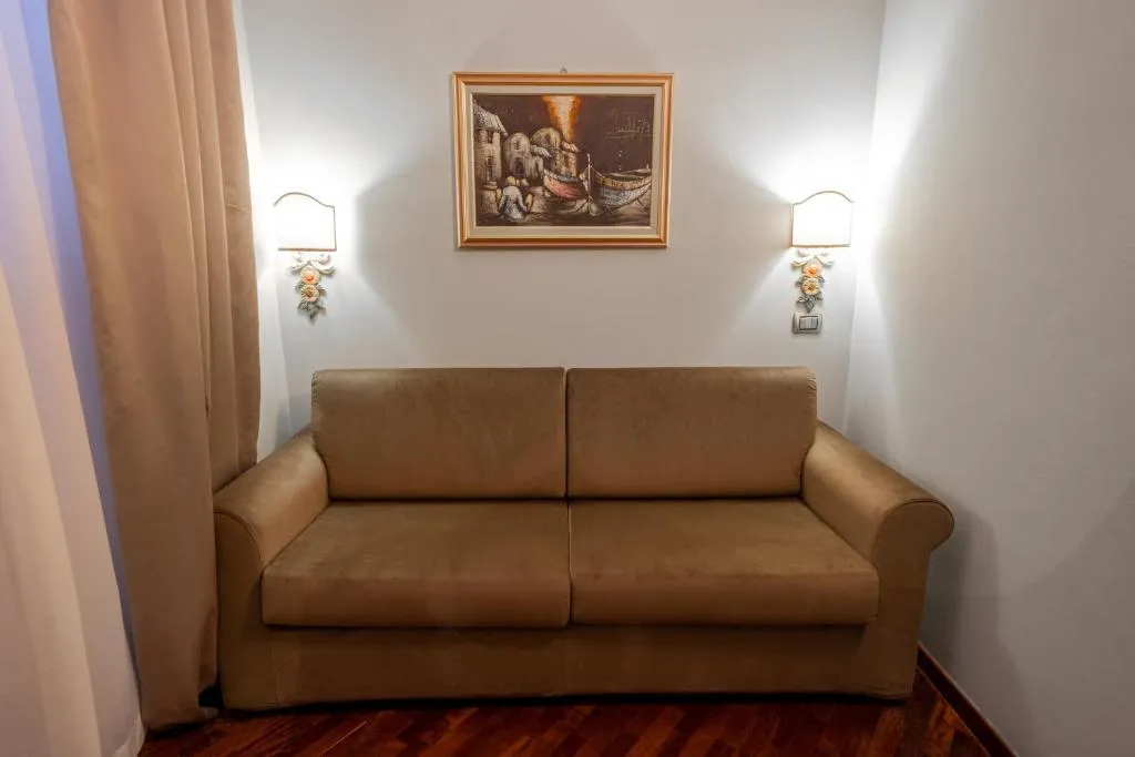 JUNIOR SUITE STANDARD Room, Hotel Bosone Palace, Umbria