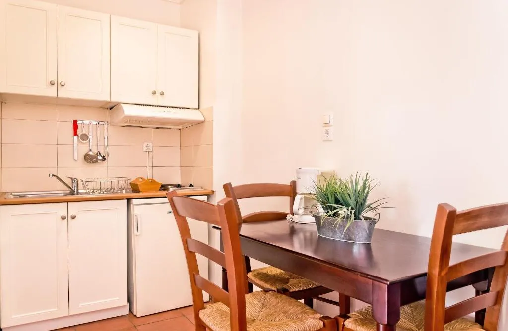 Room, Talos Hotel Apartments, Crete