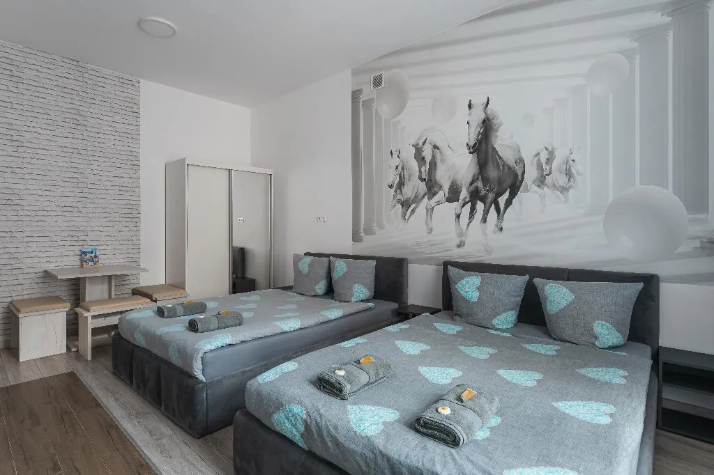 TRIPLE STANDARD Room, 70s Guest room, Krakow