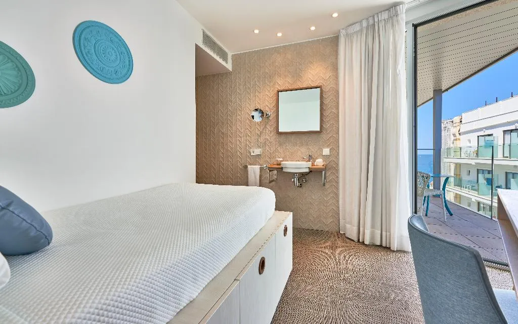 SINGLE WITH BALCONY Room, Mar Azul Pur Estil Hotel & Spa, Majorca