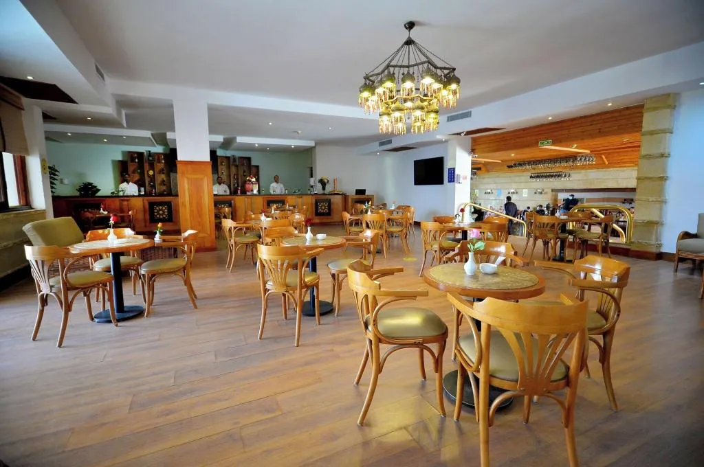 Bar, Falcon Naama Star Hotel, Red Sea Riviera