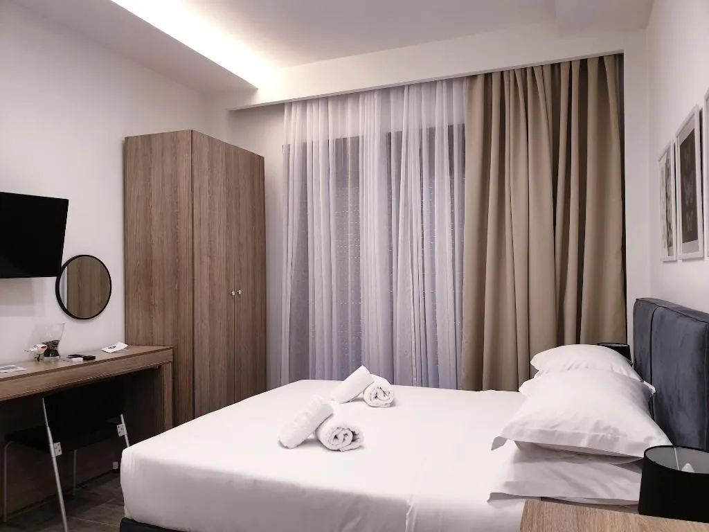 Room, Eantos Studios And Suites, Halkidiki