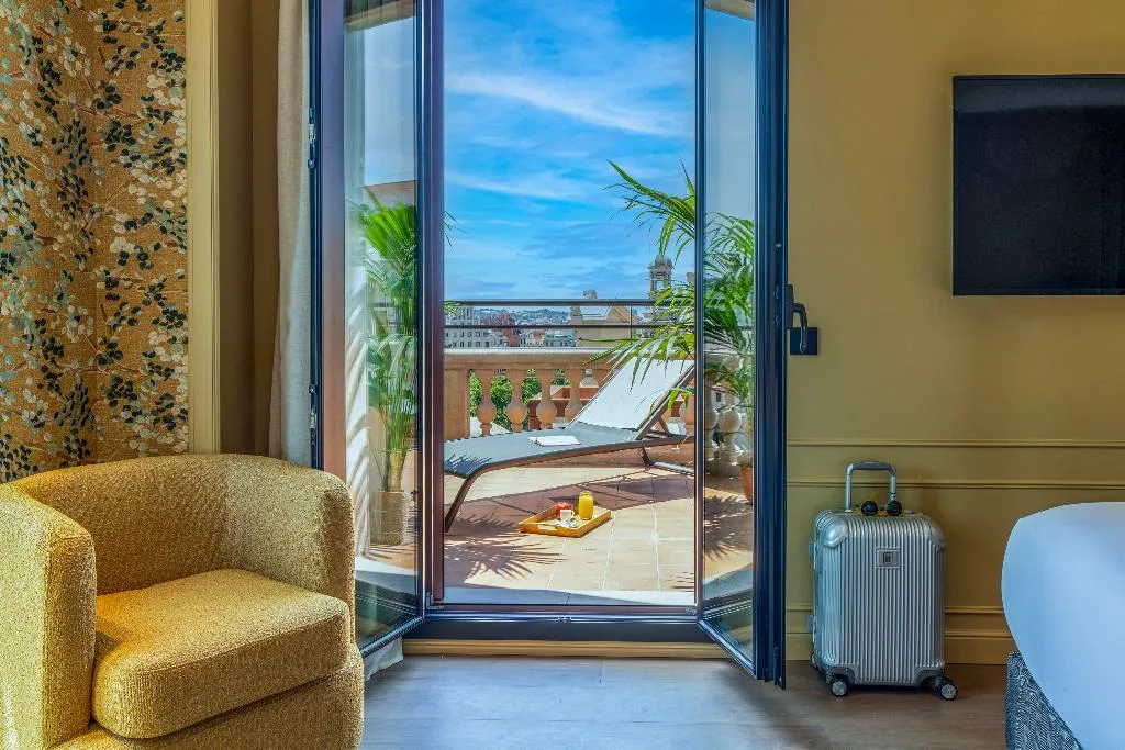 Double or Twin WITH TERRACE Room, El Avenida Palace, Barcelona