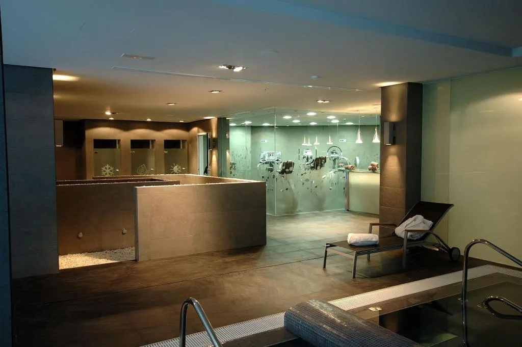 Sports and Entertainment, Primus Valencia, Valencia
