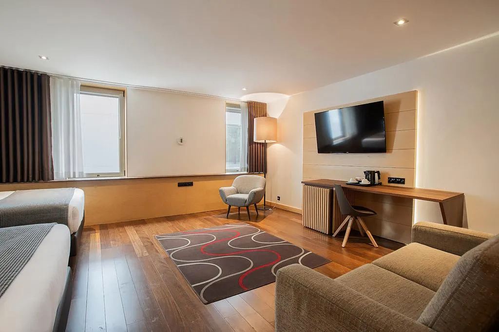 QUADRUPLE STANDARD Room, HF Fenix Urban, Lisbon