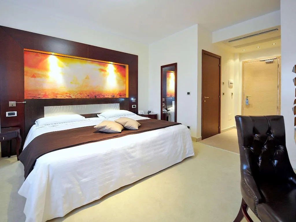 DOUBLE STANDARD Room, Mercure Olbia, Olbia