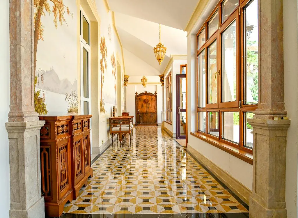 Lobby, Sintra Marmoris Palace, Lisbon
