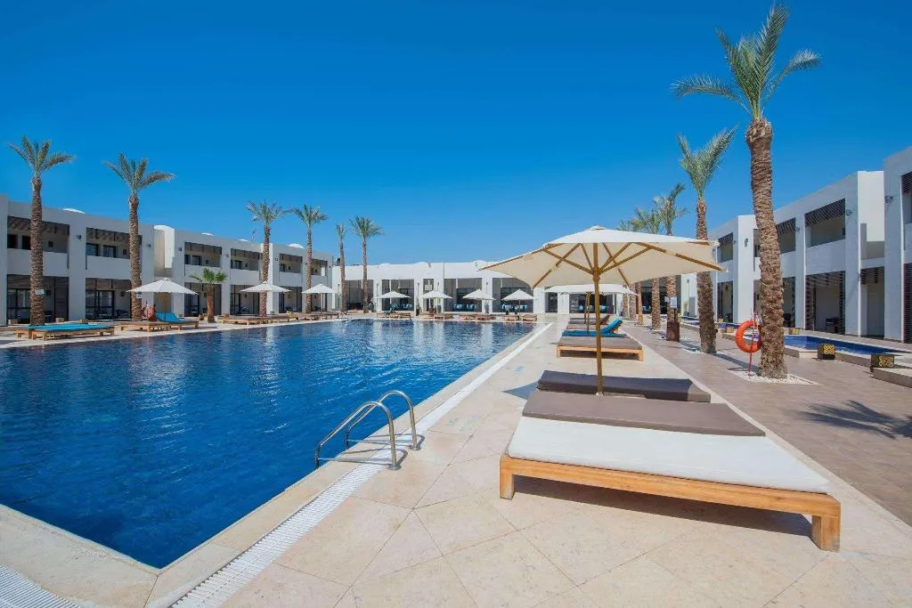 Pool, Reef Oasis Beach Resort, Red Sea Riviera