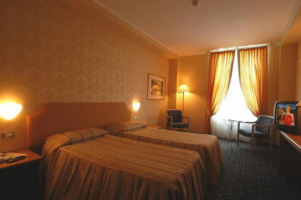 General view, Grand Hotel Menaggio, Milan