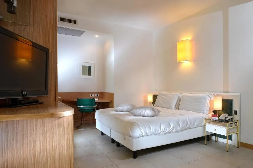 APARTMENT CAPACITY 3 Room, Elite Hotel & Spa, Venice