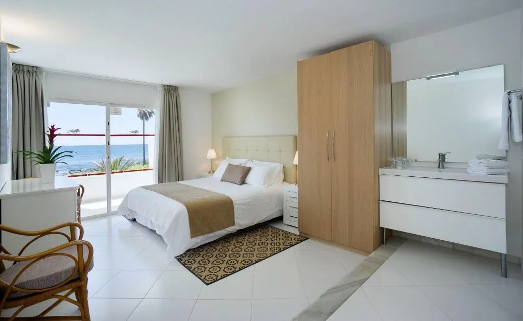 Room, Miraflores Beach & Country Club, Costa Del Sol