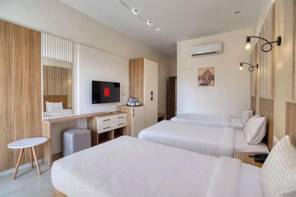 Room, Mazar Pyramids Hotel, Cairo