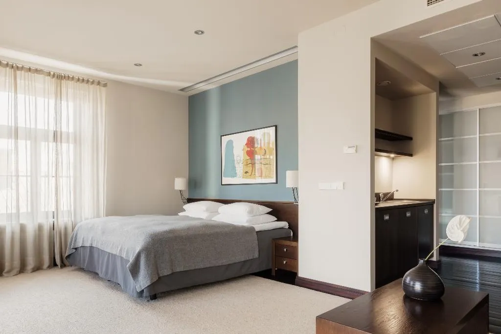 Double or Twin CLASSIC ONE BEDROOM Room, Hotel Bergs Suites, Riga