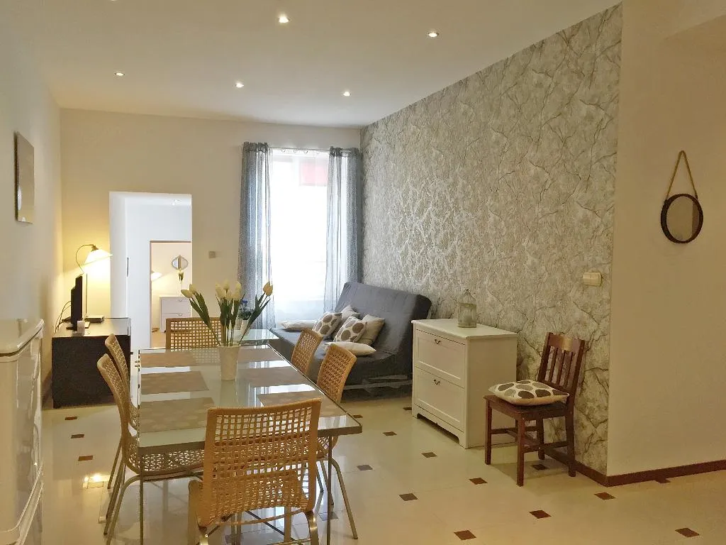 APARTMENT CAPACITY 5 TWO BEDROOMS Room, Old Town Apartments Slawkowska, Krakow