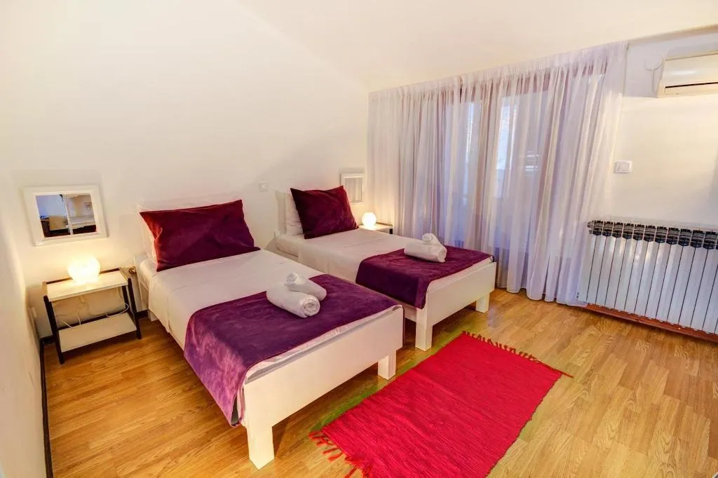 Room, City point rooms & more, Istria