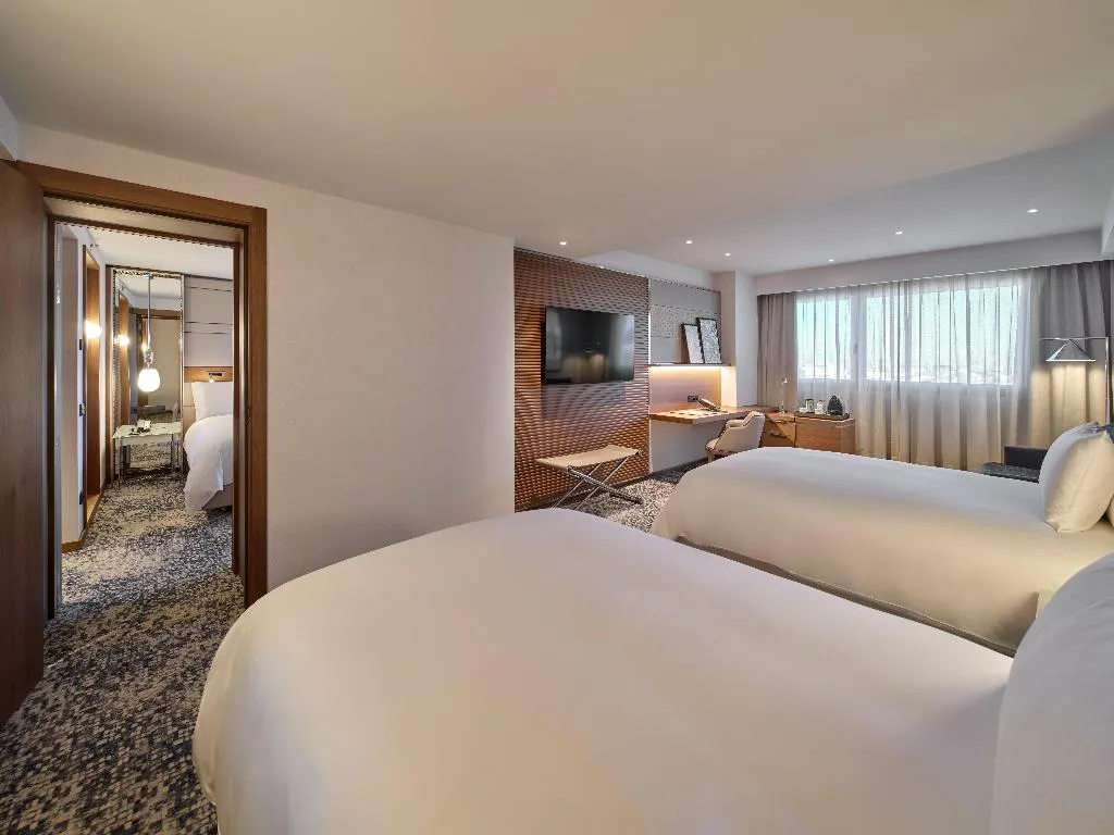 Room PREMIUM Room, InterContinental Barcelona, Barcelona