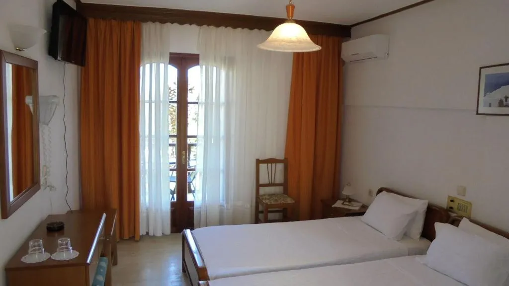 Room, Paradise, Skiathos
